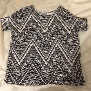 honey & lace Tustin Tunic. NWT. XS
